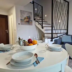 Apartman Anna24 Holidays, Vantačići
