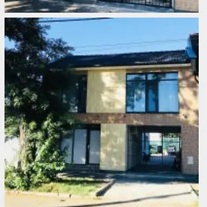 Mira Queen Lakosztaly , Debrecen Magyarország