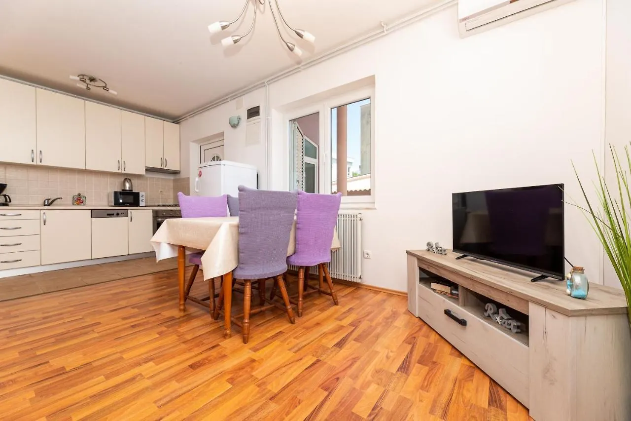 Malinsummer Apartments Malinska Croatia