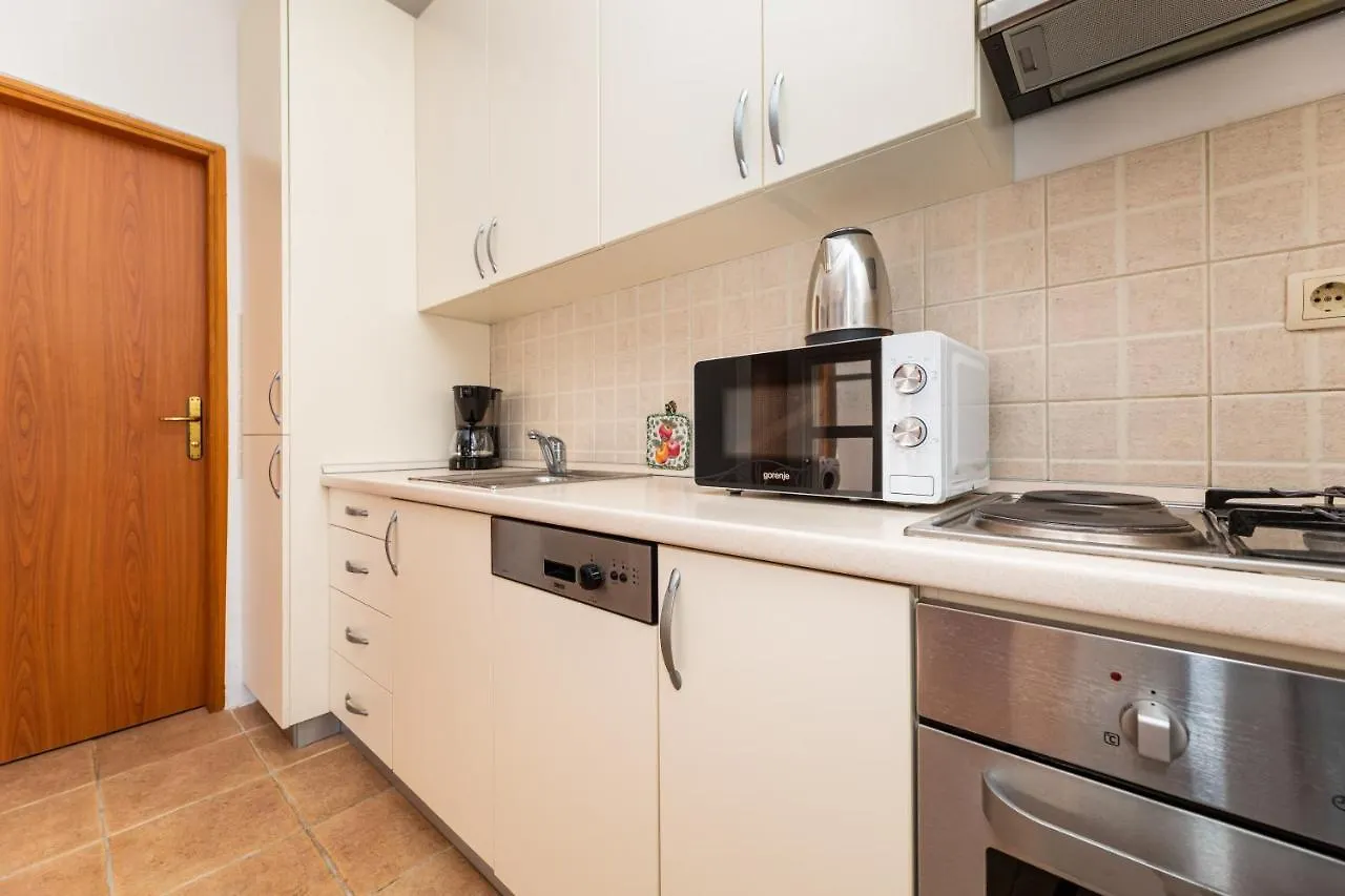 מאלינסקה Malinsummer Apartments
