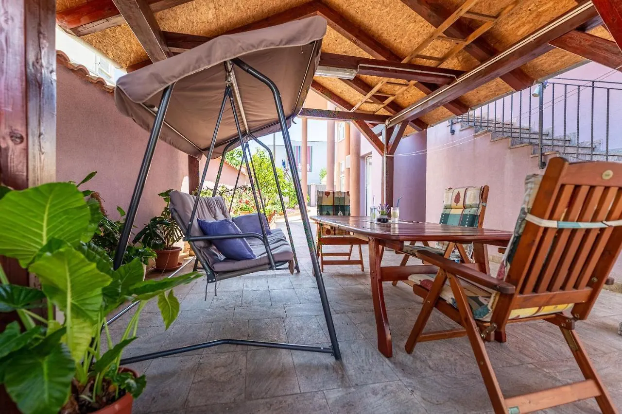 מאלינסקה Malinsummer Apartments