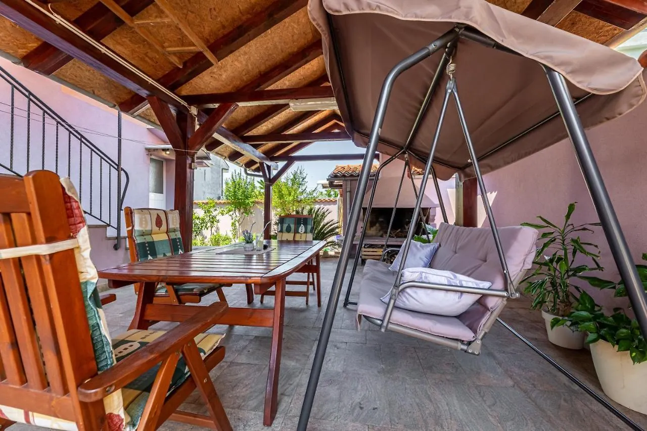 מאלינסקה Malinsummer Apartments