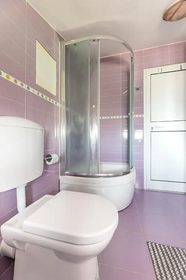 מאלינסקה Malinsummer Apartments 0*,