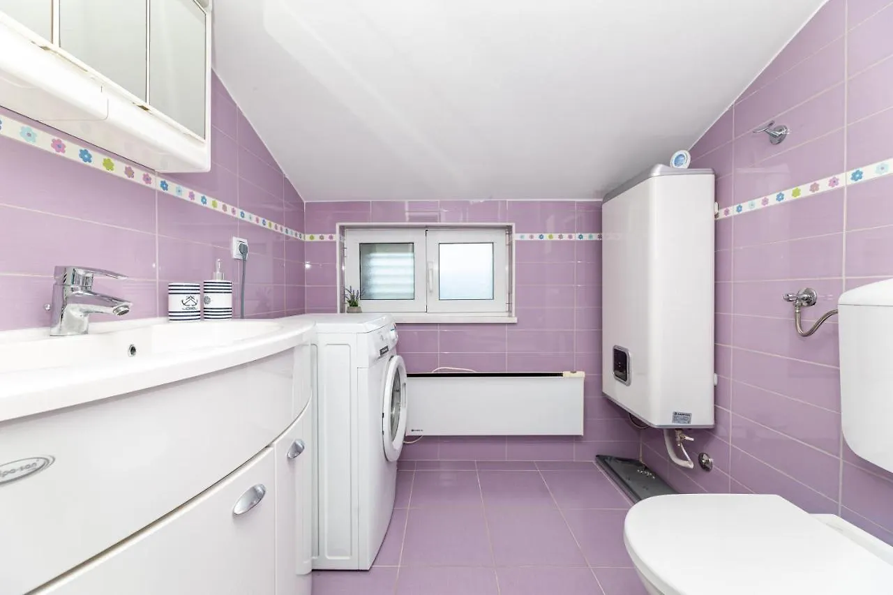 מאלינסקה Malinsummer Apartments
