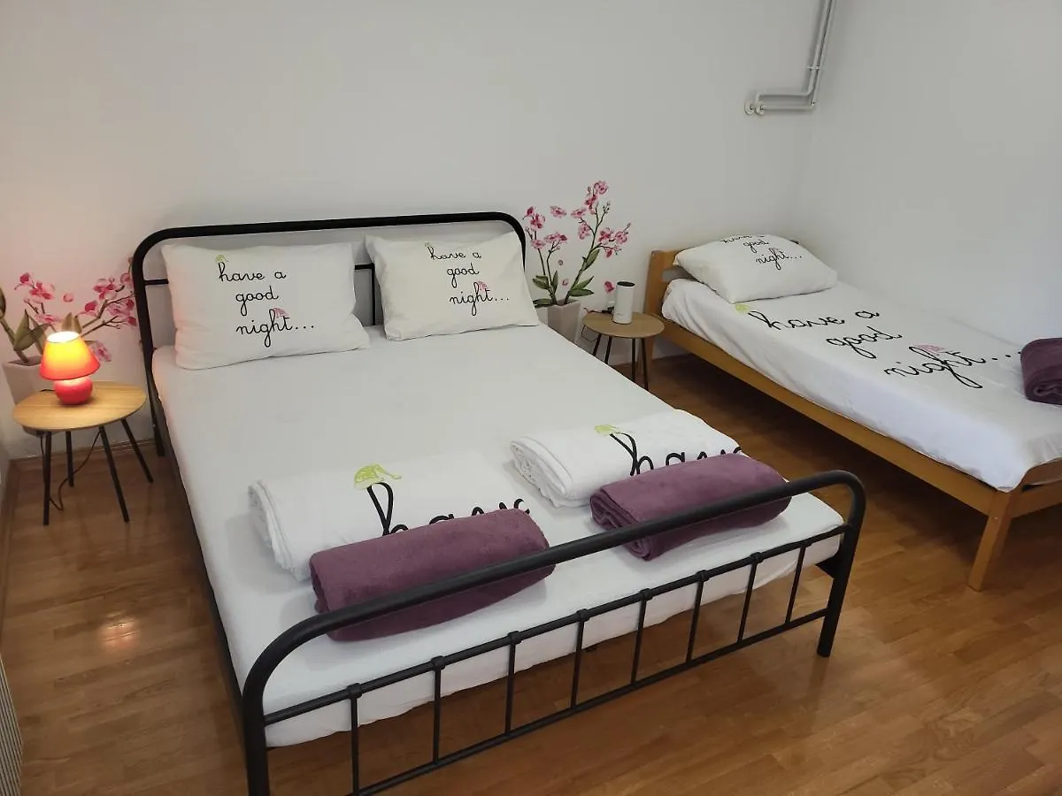 מאלינסקה Malinsummer Apartments קרואטיה